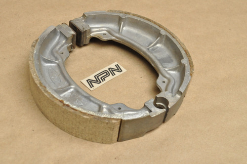 NOS Honda CA160 CA95 Front or Rear Brake Shoe Pad Set 45120-200-000