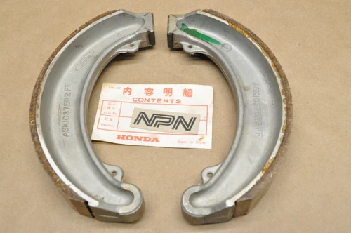 NOS Honda CB350 CL350 CL360 SL350 Front Wheel Brake Shoe Pad Set 45120-286-000