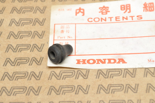 NOS Honda CL72 CL77 Air Filter Cleaner Cover Rubber Cushion 17245-273-010