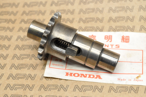 NOS Honda P50 Little Honda Final Drive Shaft with Free Pole & Spring 23311-044-000