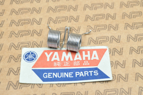NOS Yamaha AT1 CT1 DT1 GT80 R5 RT1 RT2 TX650 XS1 XS2 Torsion Spring 90508-10012