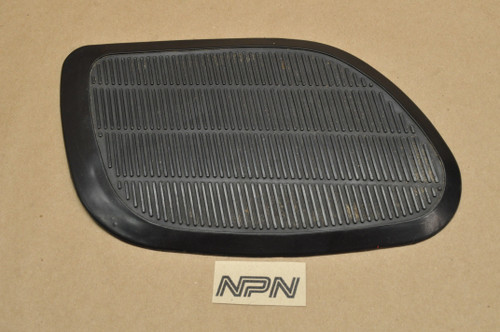 Vintage Used OEM Honda CB450 K0 Gas Tank Left Rubber Grip Knee Pad 17662-283-010