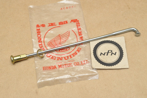 NOS Honda 1978-80 CR250 R Elsinore Rear Wheel Spoke 'A' & Nipple 42605-430-000