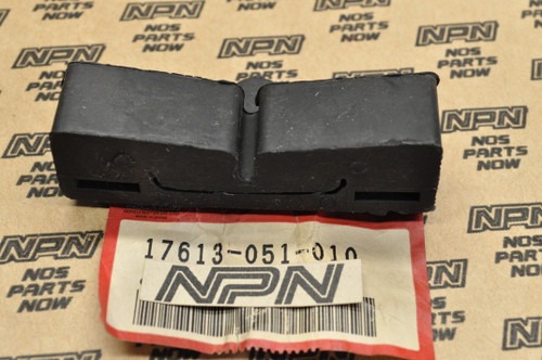 NOS Honda ATC70 CB125 CL70 SL70 SL90 XL70 XR75 Tank Mount Rubber 17613-051-010