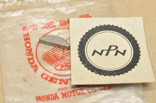 NOS Honda CA77 CB72 CB77 CL72 CL77 CL90 CT90 S90 SL90 ST90 Woodruff Key 90741-253-000
