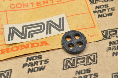 NOS Honda CL100 MT250 QA50 SL70 XL350 XR75 Z50 A Petcock Gasket 16955-028-004