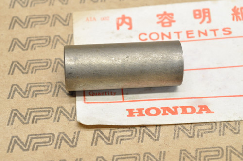 NOS Honda CB450 K0 Gear Shift Change Spindle Collar 24631-283-000