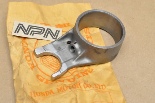 NOS Honda ATC90 CL90 CT90 S90 SL90 Left Gear Shift Fork 24221-028-335