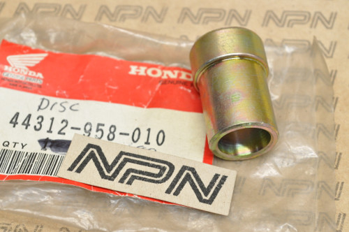 NOS Honda ATC185 S ATC200 ATC200M ATC200S Left Wheel Axle Collar 44312-958-010