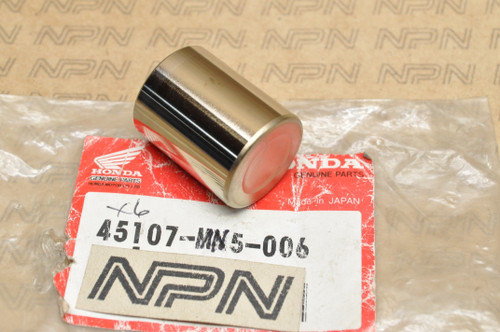 NOS Honda CBR600 CMX250 GL1500 VF750 VT750 Brake Caliper Piston 45107-MN5-006