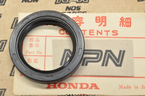 NOS Honda ATC110 ATC90 CT110 CT90 Crank Case Oil Seal 91202-459-771