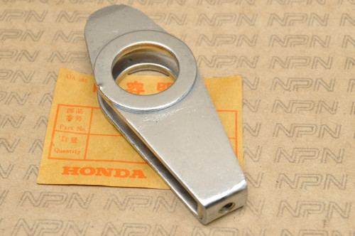 NOS Honda CA72 CA77 Right Chain Tensioner Adjuster 40543-253-010
