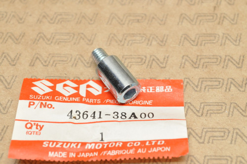 NOS Suzuki 1986-95 LS650 1986-87 VS700 Front Foot Rest Rubber Bolt 43641-38A00