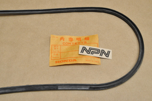 NOS Honda GL1000 GL1000LTD Gold Wing Front Left Cover Gasket 11832-371-000