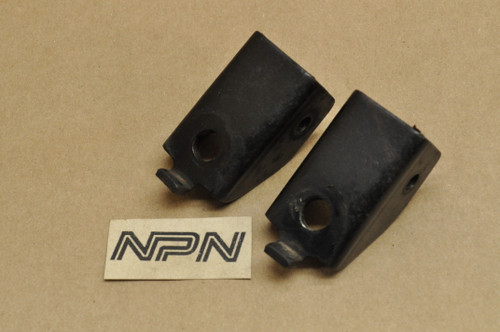 Vtg Used OEM Honda CA175 K3 CD175 K3 Foot Peg Pillion Bracket Qty2 50713-303-000