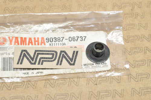 NOS Yamaha FJ1200 FZ600 SR250 TW200 TY350 TZ250 WR200 XT600 Collar 90387-06736