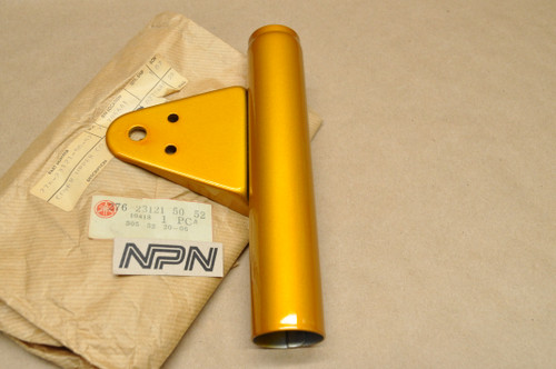 NOS Yamaha 1970-71 HT1 Orange Left Fork Ear Cover Light Stay Bracket 276-23121-50-52