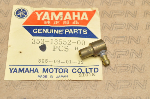 NOS Yamaha DT250 DT360 GT1 GT80 MX250 MX80 RD250 RD400 Nozzle 353-13552-00