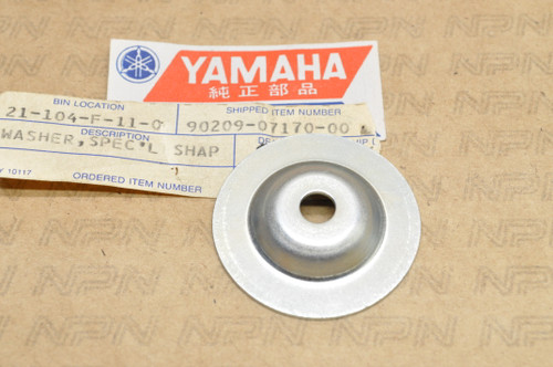 NOS Yamaha XS1100 XV750 XV920 Virago Tool Box Mount Washer 90209-07170