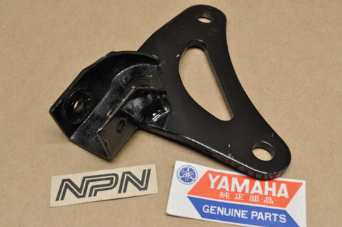 NOS Yamaha 1976-77 XS650 Right Foot Rest Peg Bracket 584-27442-00