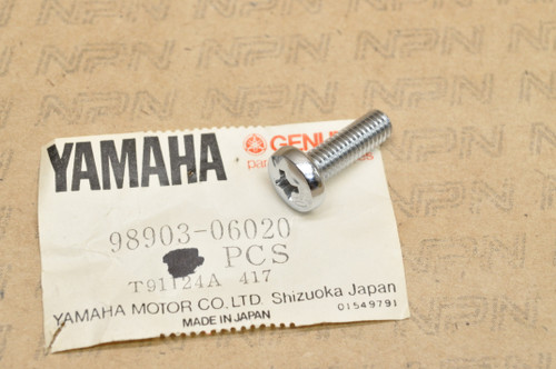 NOS Yamaha TX650 WR500 XJ550 XS1 XS2 YT175 YZ250 YZ80 Screw 98903-06020