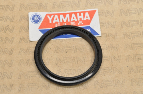 NOS Yamaha G6 G7 HS1 JT1 JT2 MG1 MJ2 YG5 YGS1 YL1 YL2 Oil Seal 93107-42001