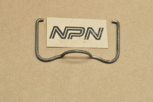 Vintage Used OEM Honda CA95 Carburetor Float Bowl Chamber Clip 16100-206-014