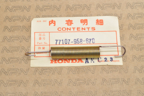 NOS Honda 1981-83 ATC185 S Seat Lock Spring 77107-958-670