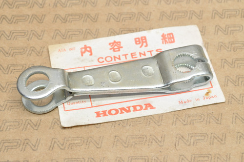 NOS Honda C70 M Front Wheel Brake Lever Arm 45410-041-010