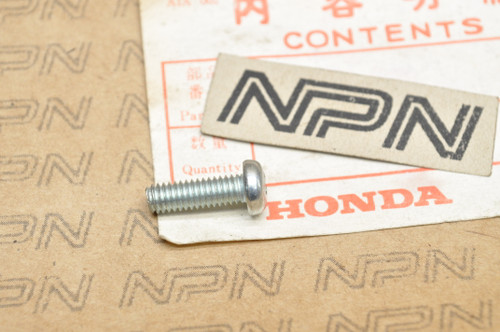NOS Honda C200 CA72 CB160 CL450 CR125 CT70 CT90 VF1000 Screw 5x16 93500-05016