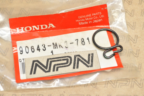 NOS Honda GL1500 NT650 NX250 VF700 VFR700 VT1100 VT750 Tube Clip 90643-MK3-781