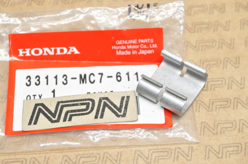 NOS Honda CX500 T CX650 T GL1200 Head Light Lens Holder Clip 33113-MC7-611