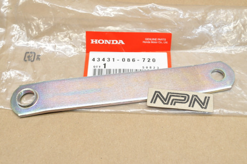 NOS Honda 1980-83 C70 Passport 1976-79 CT90 Trail 90 Brake Arm Link 43431-086-720