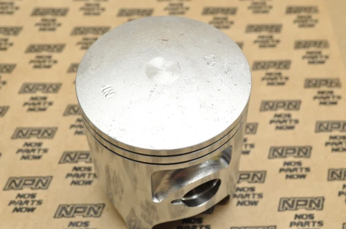 NOS Honda 1985 CR250 R .25 Oversize Piston 13102-KA4-770