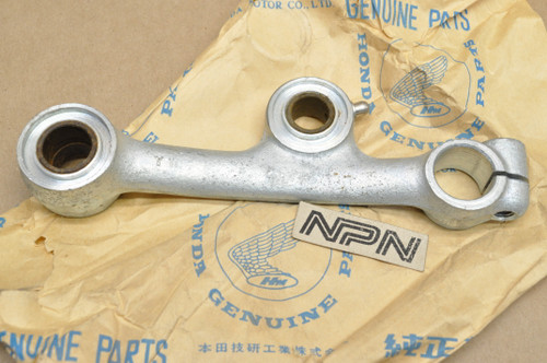 NOS Honda CA160 CA95 Left Front Fork Pivot Suspension Arm 51220-202-010