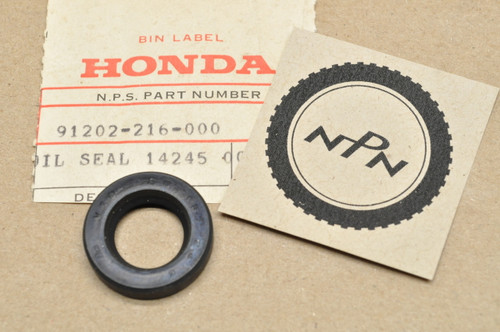 NOS Honda C70 CB400 CB750 CL70 CT70 QA50 S65 SL70 XL70 Z50 Seal 91202-216-000