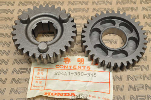 NOS Honda CB350 CB500 CB550 CL350 SL350 Shaft Third & Fourth Gear 234A1-390-315