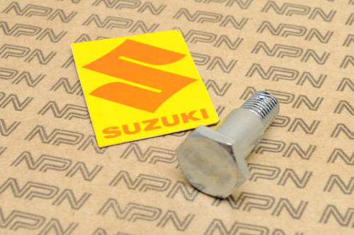 NOS Suzuki TM250 TM400 TS250 TS400 Swing Arm Torque Link Bolt 09111-10009