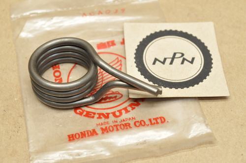 NOS Honda CB450 CM400 T CM450 CR250 M MR250 MT250 Gear Shift Change Return Spring 24651-357-010
