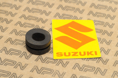 NOS Suzuki GS1150 GS450 DR650 Radiator Frame Cushion Damper 09320-10015