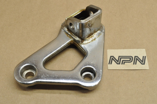 Vtg OEM Honda 84 VF700 C 82-83 VF750 C V45 Magna Right Foot Peg Bracket 50615-MB1-000