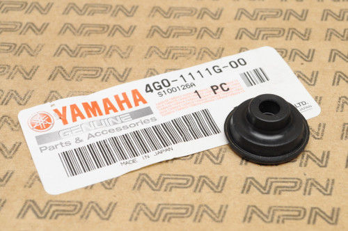 NOS Yamaha FJ600 FZ600 Cylinder Head Mount 1 Rubber Damper 4G0-1111G-00