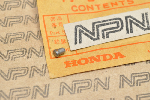 NOS Honda CA72 CA77 CB77 CL72 CL77 Oil Filter Shaft Stopper Pin 15495-259-000