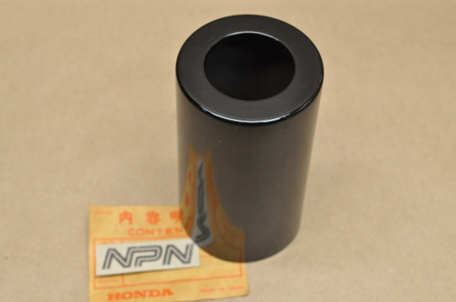 NOS Honda CB160 Rear Shock Absorber Upper Case Cover 52463-216-010 B