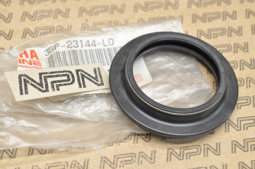 NOS Yamaha WR200 YZ125 YZ250 Front Fork Dust Seal 3SP-23144-L0
