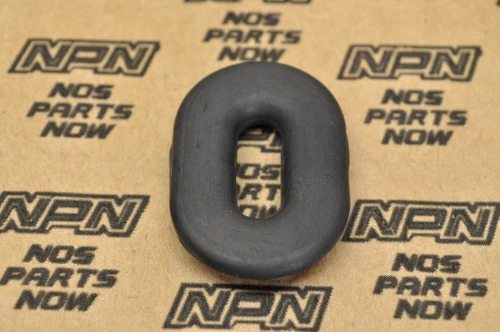 Vintage OEM Honda  CB450 CB75 CL100 CL175 SL100 SL125 SL350 Side Cover GrommetSide Cover Grommet 17247-303-000 Rubber Grommet 17247-303-000