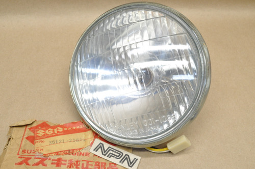 NOS Suzuki TC100 TC125 TS100 TS185 Sealed Head Light Lamp Beam 35121-25611