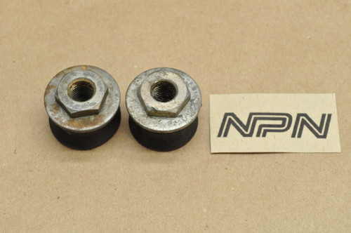 Vtg OEM Yamaha DT250 DT400 FJ1100 FJ1200 RD400 XS400 XT500 XT550 Nut Rubber Lot 498-84163-60