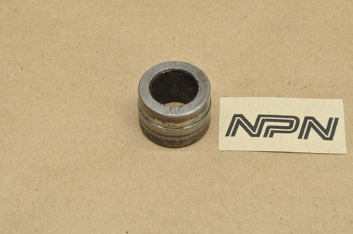 Vtg OEM Yamaha RD250 RD350 RD400 TX500 TX650 TX750 XS750 XS850 Collar 90387-17433