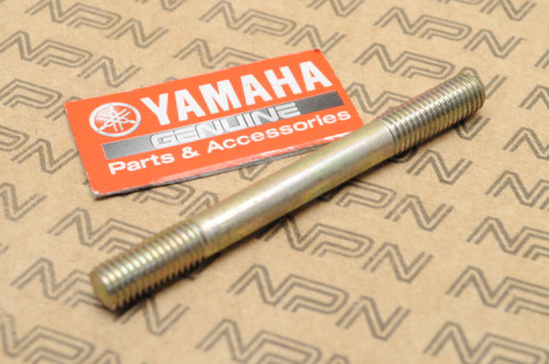 NOS Yamaha 1978-79 YZ80 Cylinder Bolt Stud 90116-07276